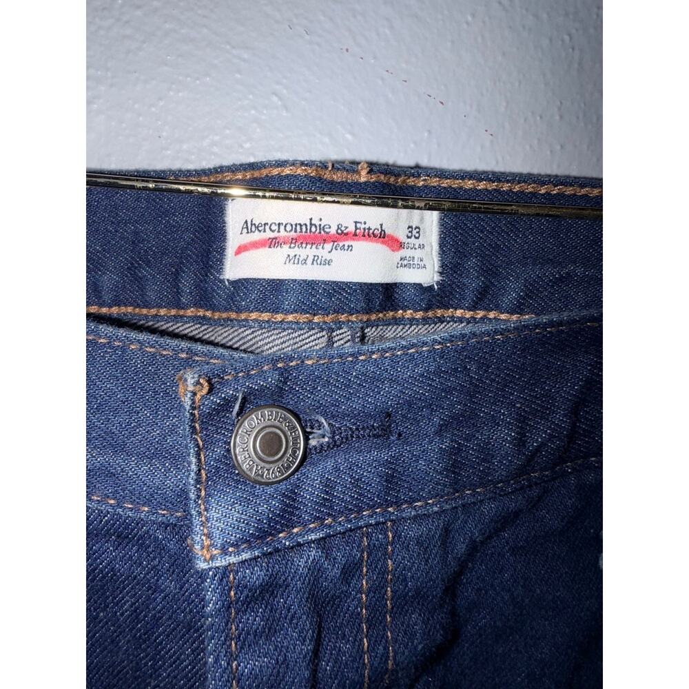 Abercrombie & Fitch curve-seam barrel jeans - Picture 3 of 4